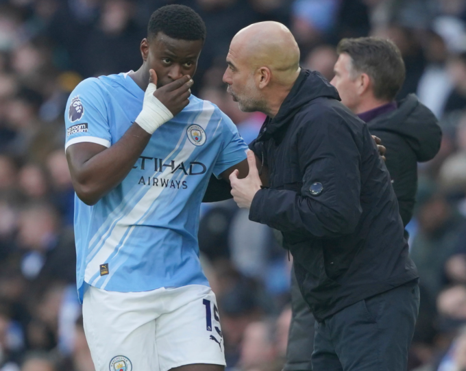Man City vào chung kết – nhưng Pep Guardiola nổi giận vì một điều “phi lý”