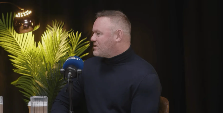 Rooney nói về fan tóc dài và tương lai Man Utd