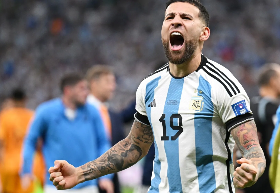 Trung vệ Nicolas Otamendi chính thức khép lại hành trình cùng Argentina