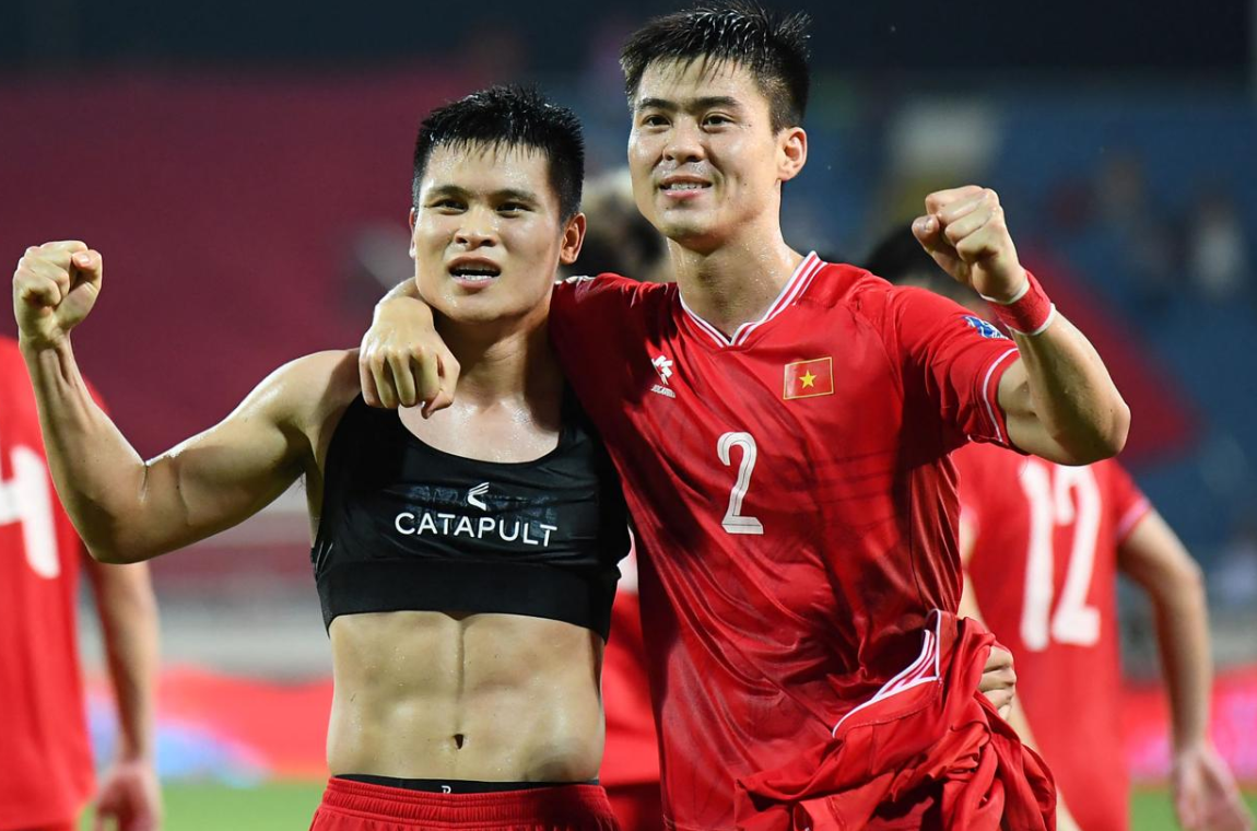 Văn Quyết nhận án treo giò sau chiến thắng trước Ninh Bình, Hà Nội FC lo lắng