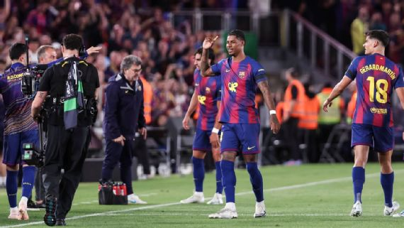 Barcelona vs Real Madrid: Rashford ghi bàn giúp Barca vô địch La Liga