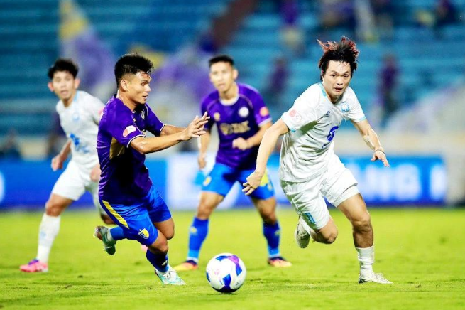 Đội tuyển Việt Nam chuẩn bị có trận đấu lịch sử đầu tiên trên sân Thái Nguyên