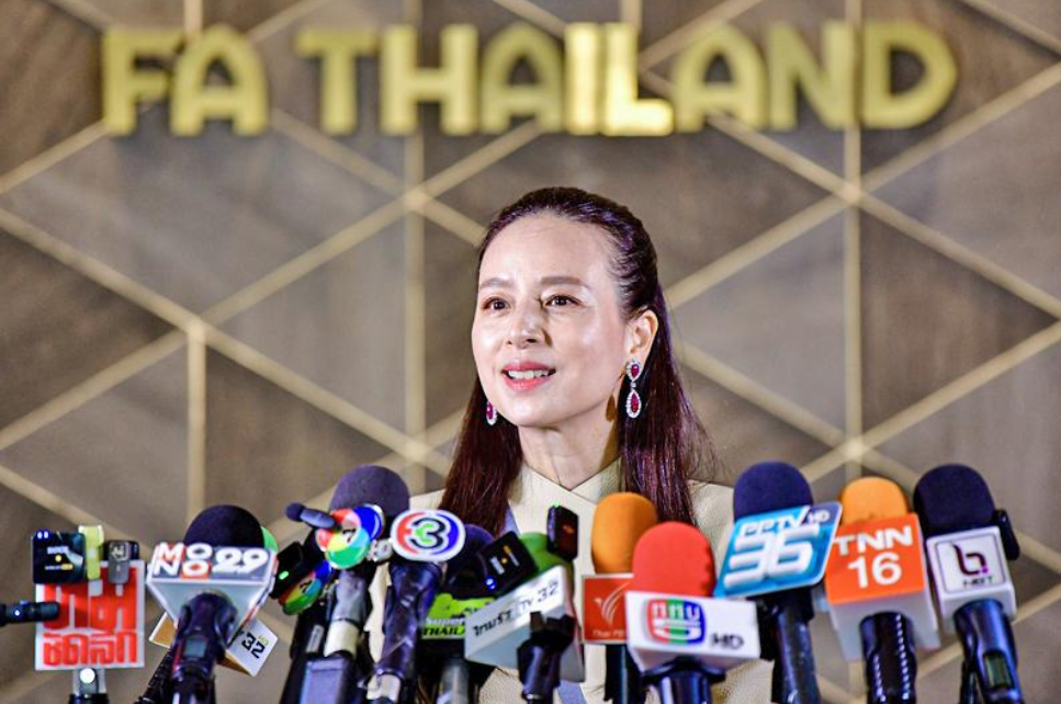 Madam Pang bổ sung trợ lý am hiểu Đình Bắc, Quang Hải và bóng đá Việt Nam