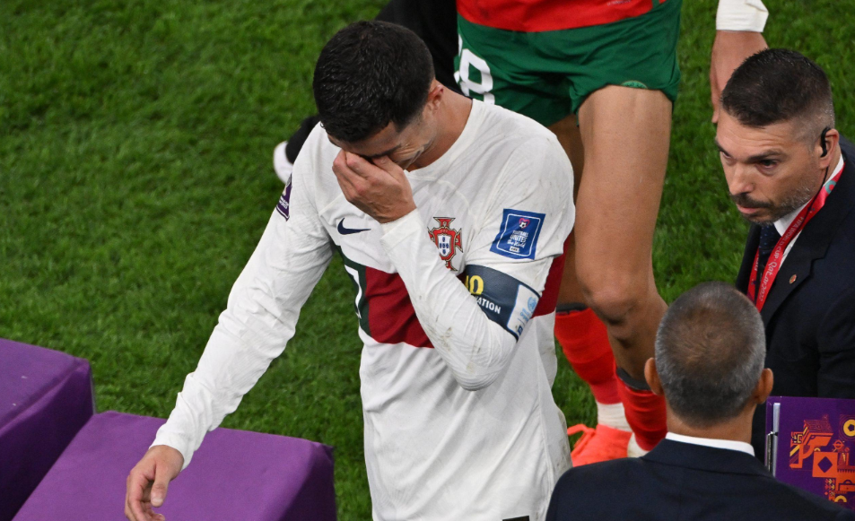 World Cup 2026 khắc nghiệt đến mức nào? Những khoảnh khắc khiến người hâm mộ nghẹn lòng